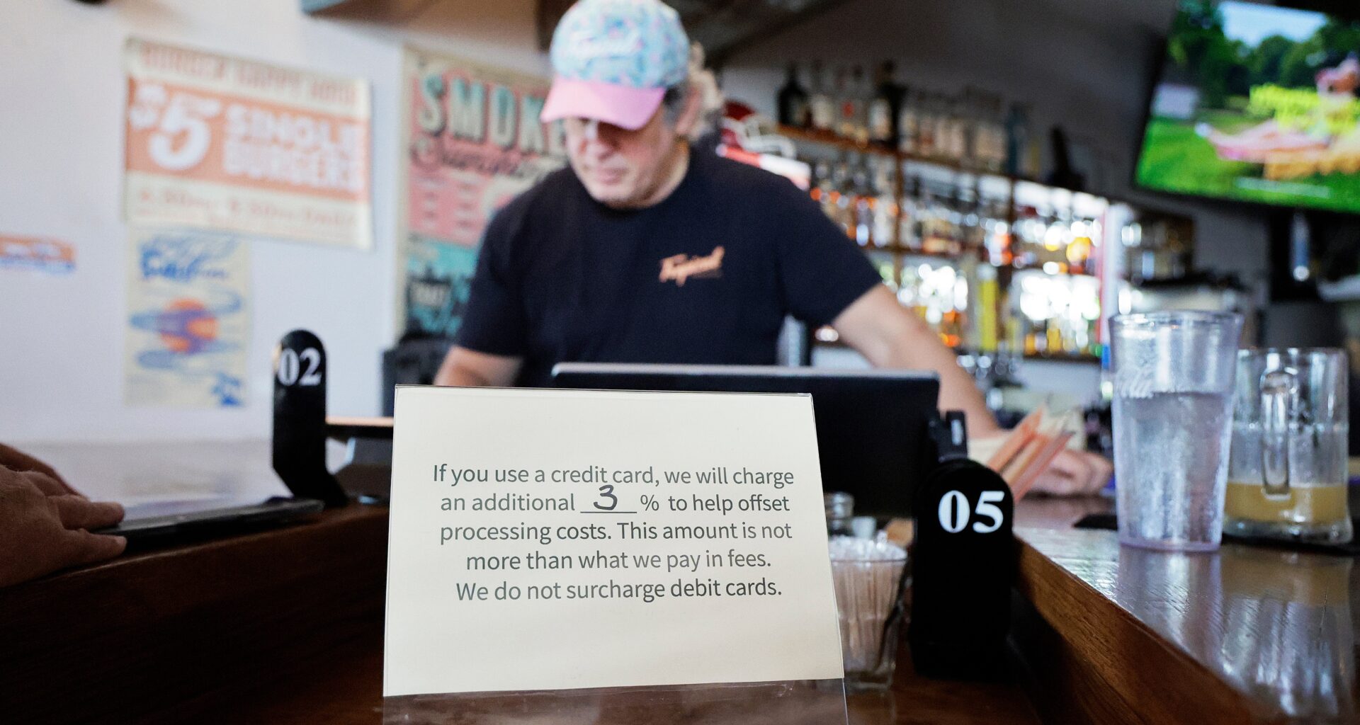 Cash, credit or surcharge? What to know before you pay in South Florida