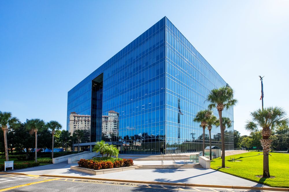 Office building across from Sea World sells for $17M