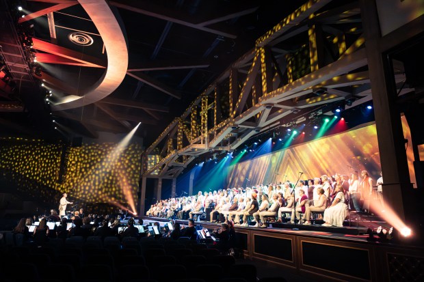 The Central Florida Community Arts Choir will be back for another season of big-sound concerts. (Courtesy Trisha Houlihan/Snaps By Trish Photography)