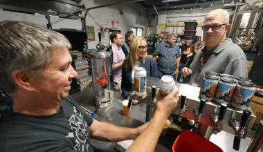 Pictures: Pints With The Press at Ten10 Brewery – Orlando Sentinel
