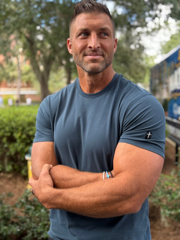 Florida legend Tim Tebow was in Gainesville Sept. 25, 2026 with ESPN's SEC Nation ahead of the No. 21 Gators' visit from No. 4 Ole Miss the next day in the Swamp, where the 39-year-old starred for UF from 2006-09. (Edgar Thompson / Orlando Sentinel)