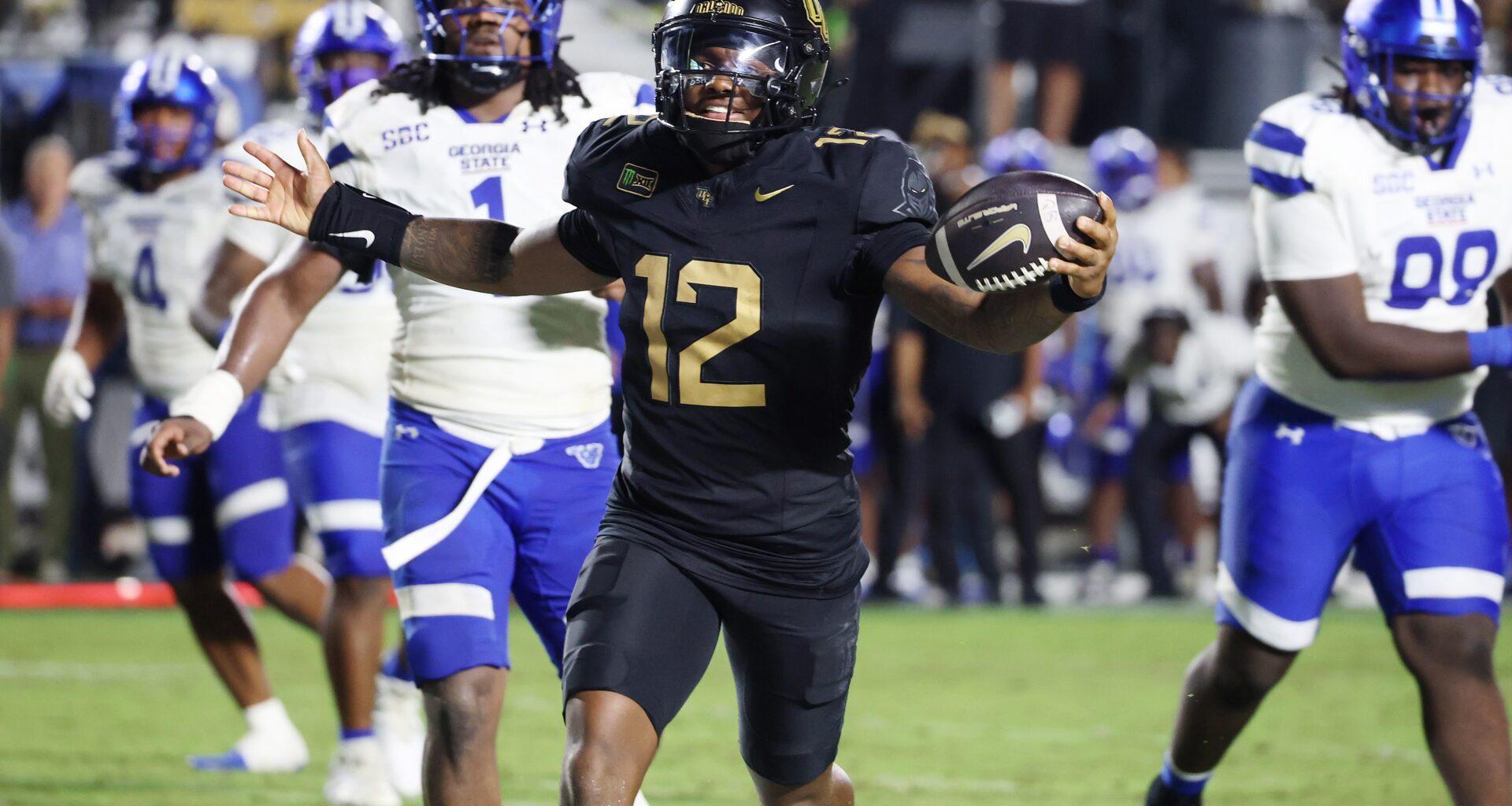 Pictures: UCF Beats Georgia State 44-30 – Orlando Sentinel