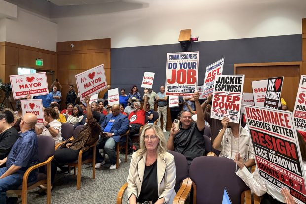More than 150 people packed the Kissimmee commission chamber for a special meeting on whether to proceed with articles of impeachment against Mayor Jackie Espinosa. (Sara-James Ranta/Orlando Sentinel)