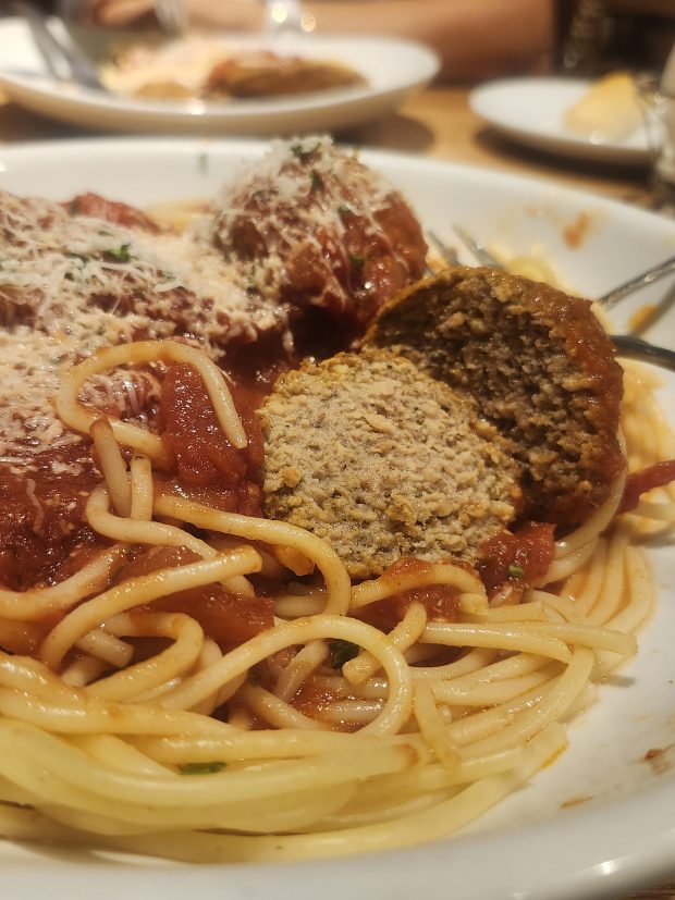 Say what you want, but I've had plenty of mid- or worse meatballs in this city that you'll never hear about. For $4.99, Olive Garden gives you three generous orbs. (Amy Drew Thompson/Orlando Sentinel)