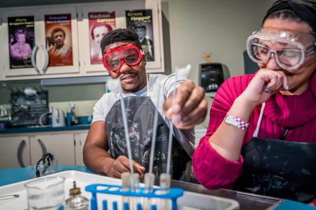 The Orlando Science Center's Science Night Live events allow adults to enjoy the fun of discovery. (Courtesy Roberto Gonzalez)