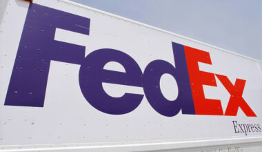 Charges dropped against wife of man charged in $240K FedEx gold-coin theft