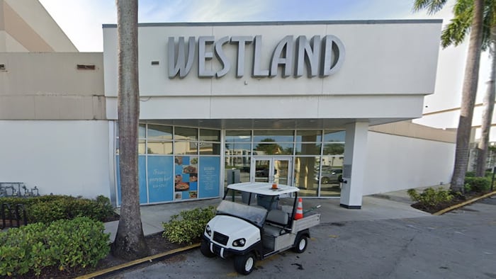 Dirty Dining Extra: 2 Westland Mall restaurants with rodent issues ordered shut