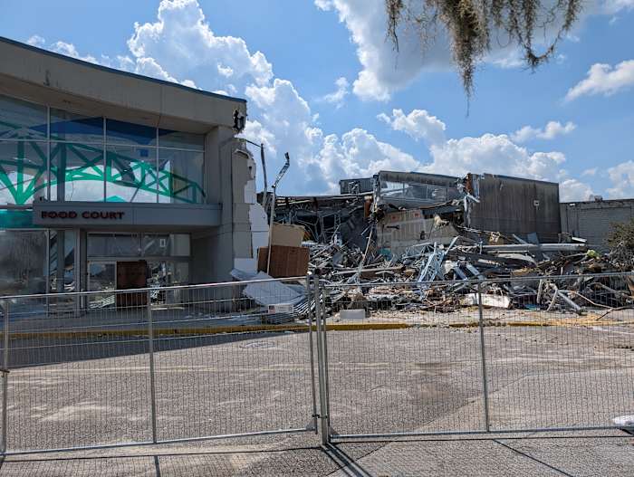 Demolition begins at Regency Square Mall’s food court