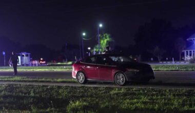 Pedestrian dies after being hit by car on US-41 and Judd Road in North Fort Myers