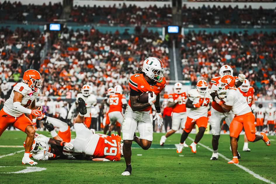 Canes Roll in 77-7 Win over FAMU