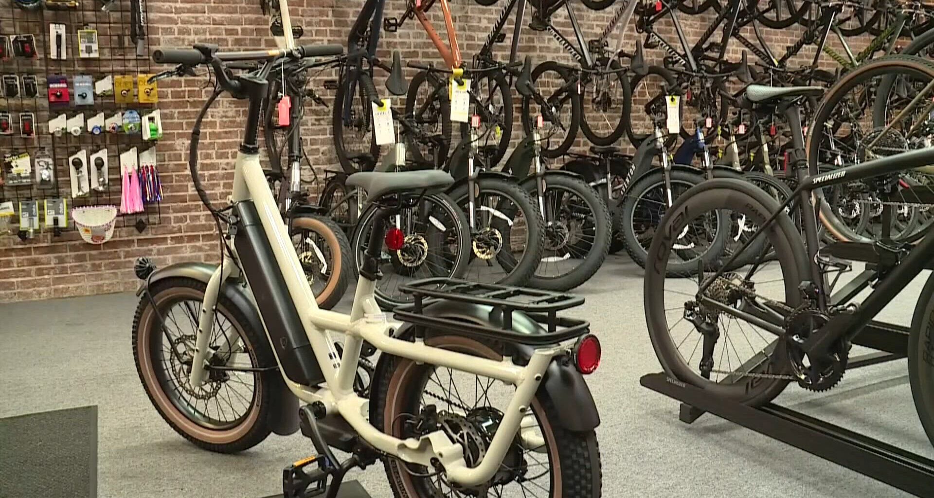 Jacksonville City Council considers 15 mph e-bike speed limit on sidewalks