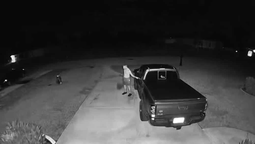 Cape Coral police search for suspect in car burglary attempts