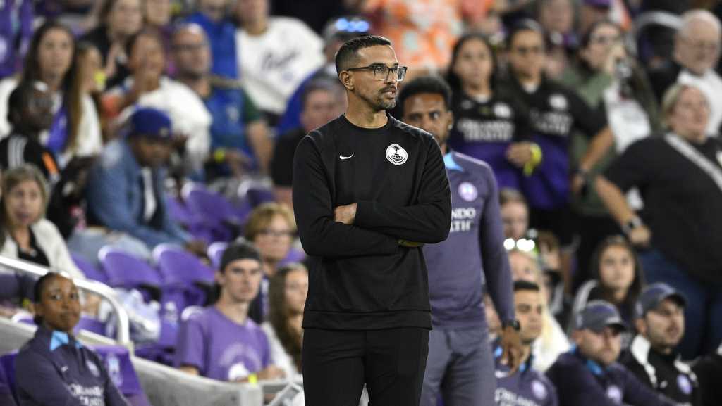 Orlando Pride sacks coach Seb Hines, citing 'leadership change'