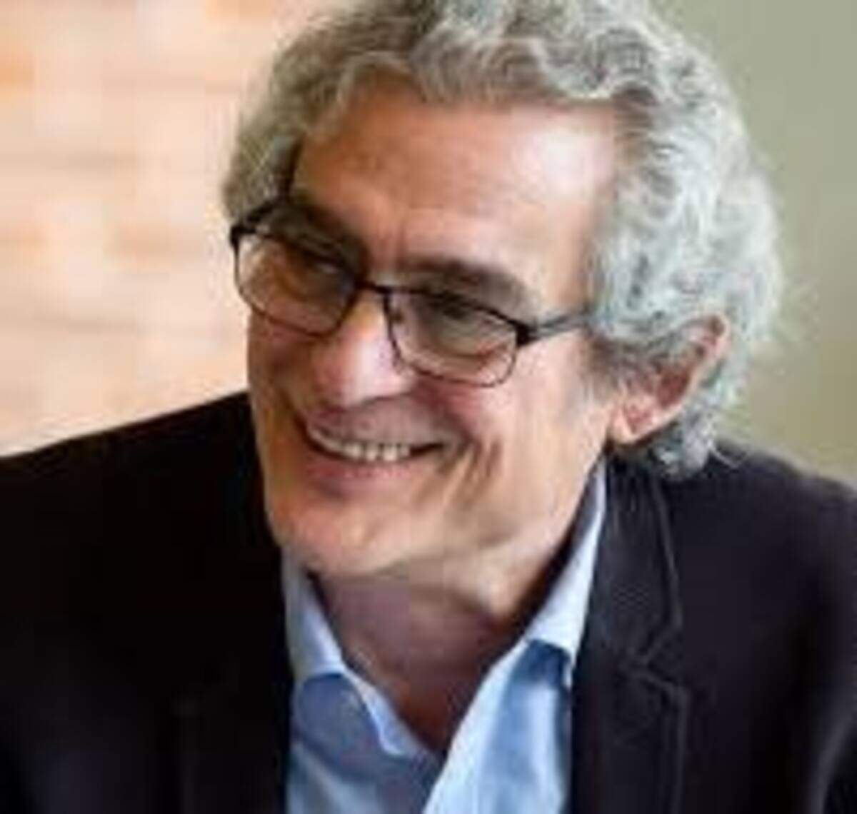 Alejandro de la Fuente is the Robert Woods Bliss Professor of Latin American History and Economics, a professor of African and African American Studies and of History, and faculty chair of the Cuba Studies Program at Harvard University.