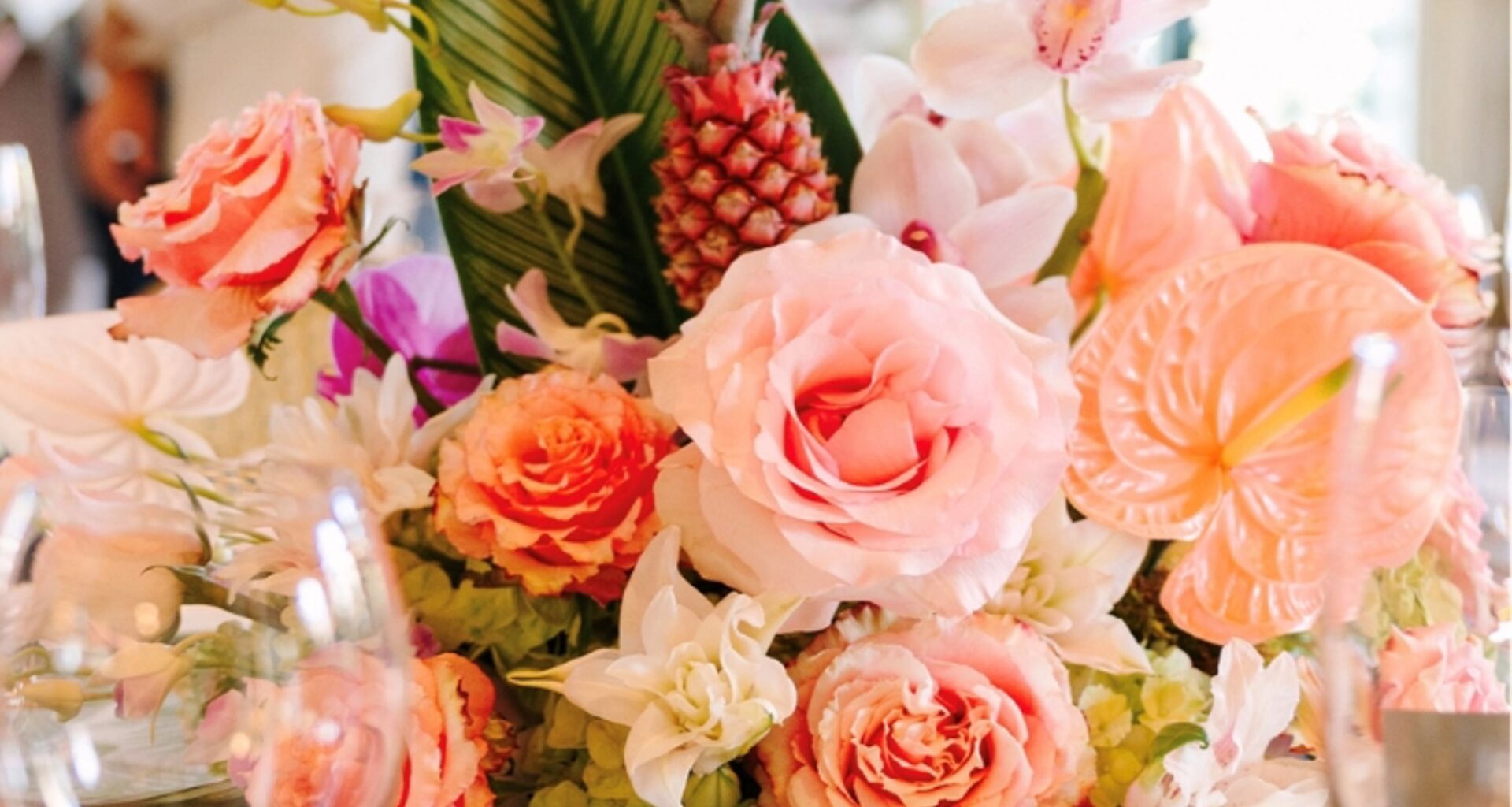 New floral design shop, wine bar to open in St. Pete this fall