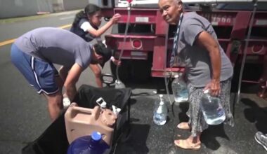 Puerto Ricans in Florida help with the island's water crisis