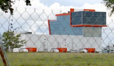 Eatonville leaders may raise fines on unopened data center