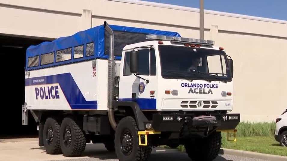 Orlando police unveil new high-water rescue truck