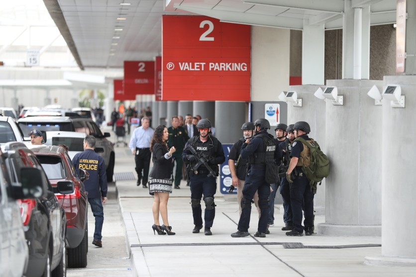 First responders secure area outside Fort Lauderdale-Hollywood