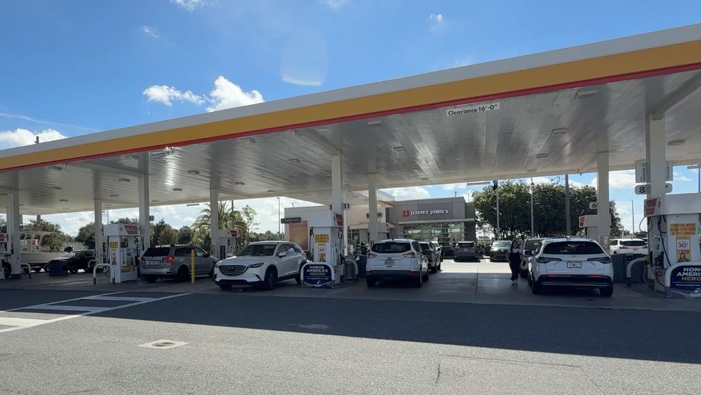 AAA shares that despite higher gas prices this Labor Day Weekend compared to 2025, they don't expect a drop in travelers due to fuel prices. (Spectrum News)
