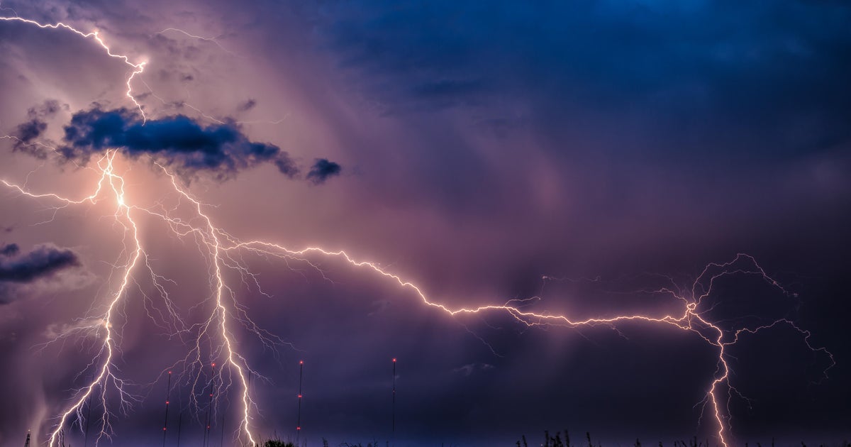 South Florida averaging 2 lightning deaths and 8 injuries per year, NWS meteorologist says amid recent strikes