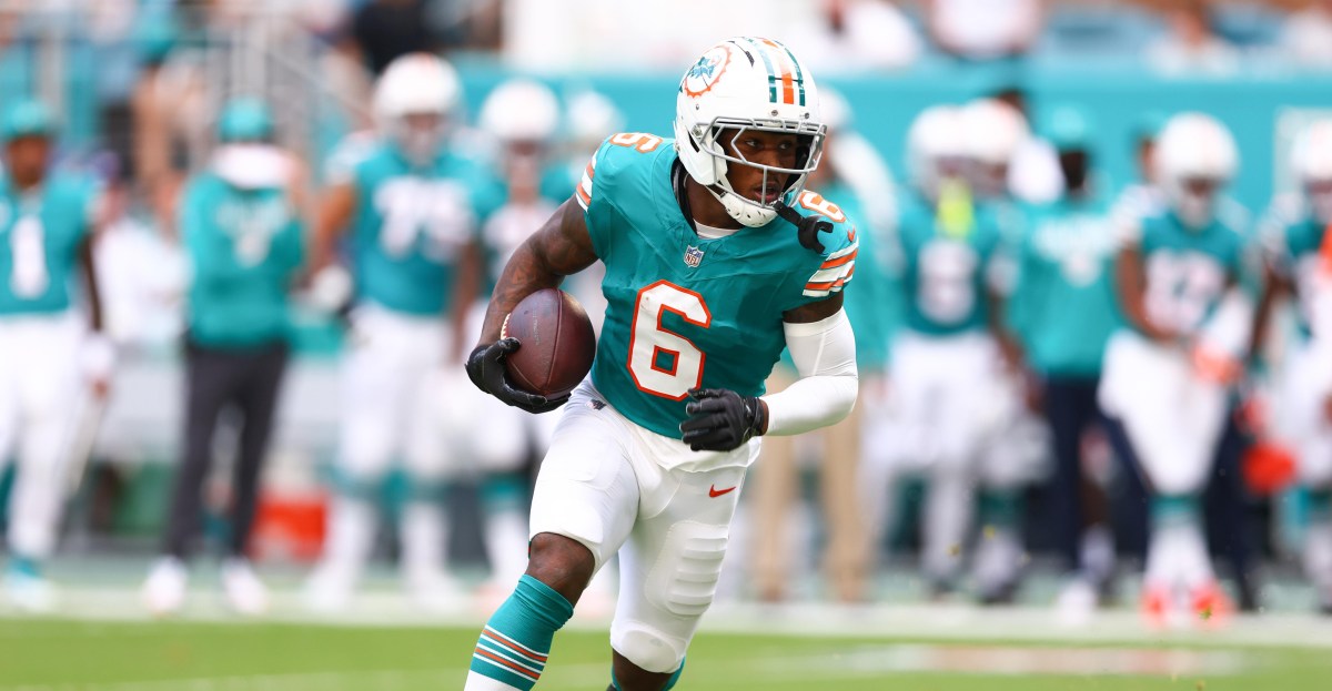 Miami Dolphins regular season roster: Jersey number changes updated