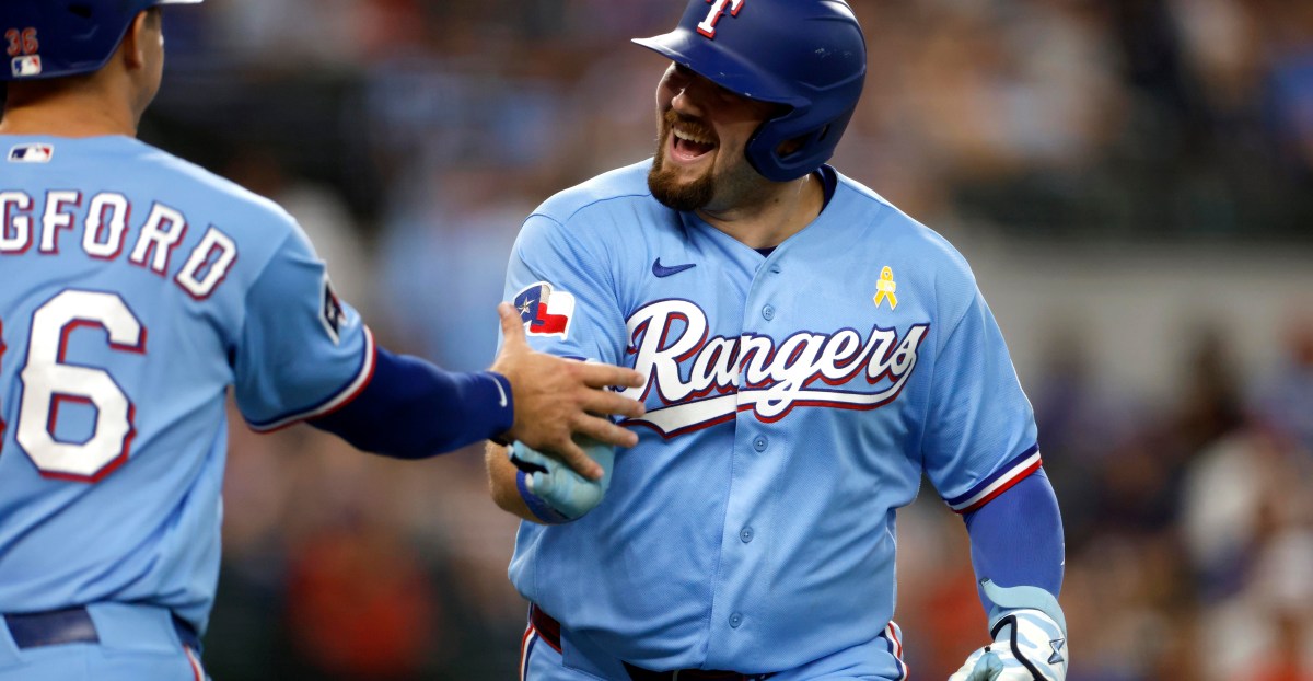 Texas Rangers put on their rally pants to defeat Tampa Bay Rays