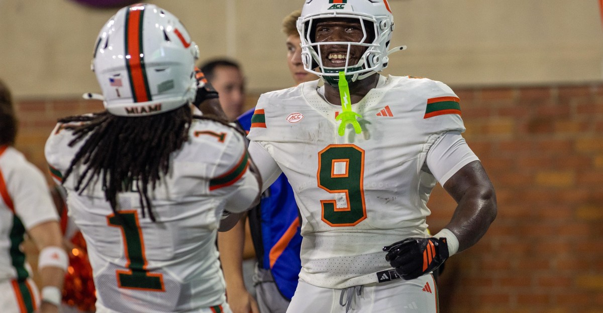 Film Review: Miami Hurricanes 33 - Wake Forest Demon Deacons 20