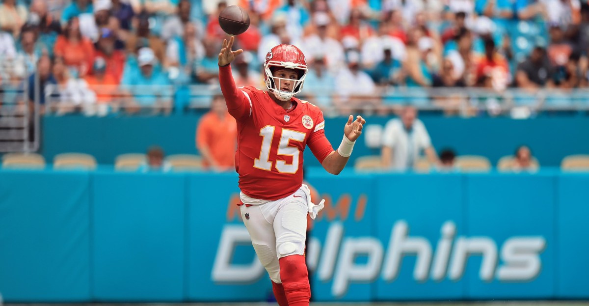 Chiefs Film Review: Patrick Mahomes was dealing in Miami