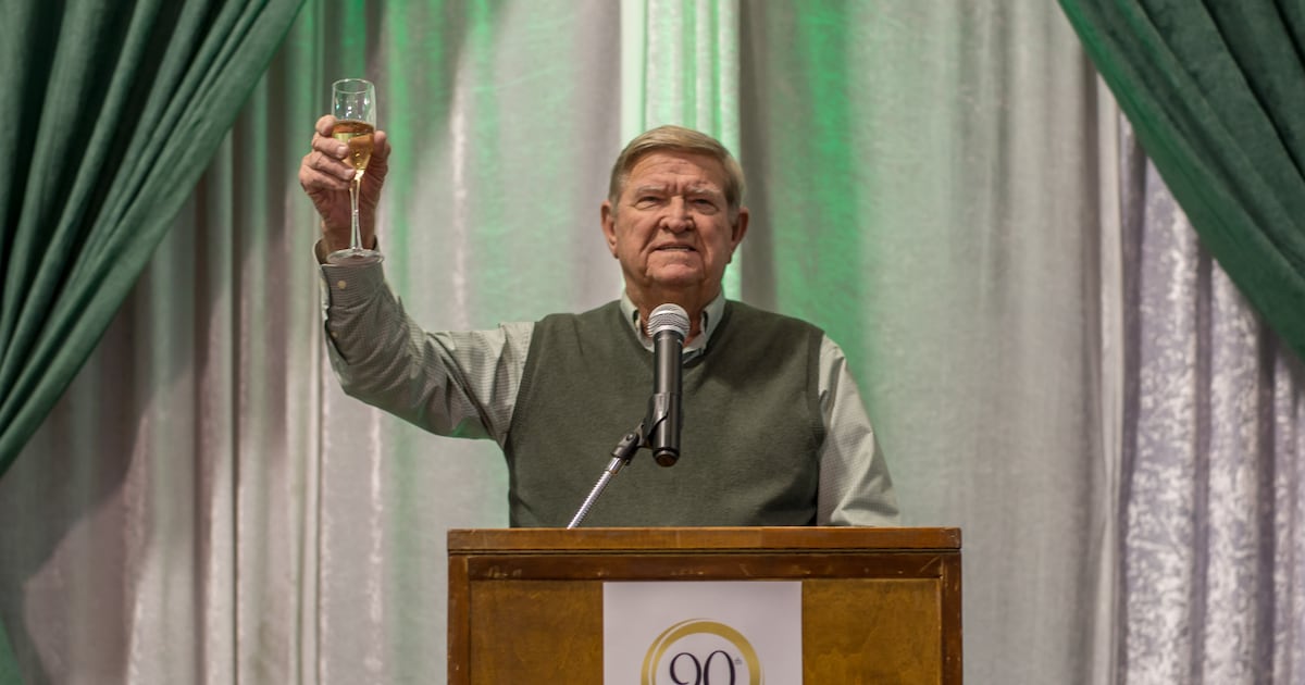 Miller Electric Chairman Emeritus and “visionary leader” H.E. “Buck” Autrey dies at 93.