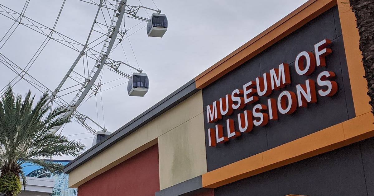 Museum of Illusions Orlando hosts Weird Wonders this October