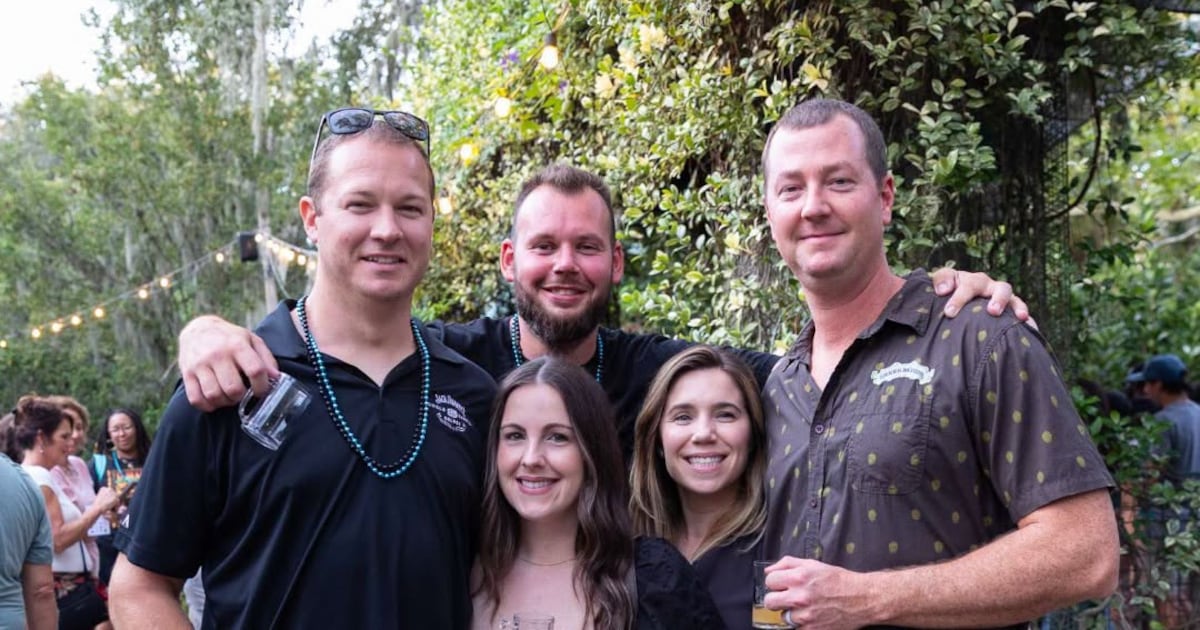 Jacksonville Zoo hosts Brew at the Zoo fundraiser