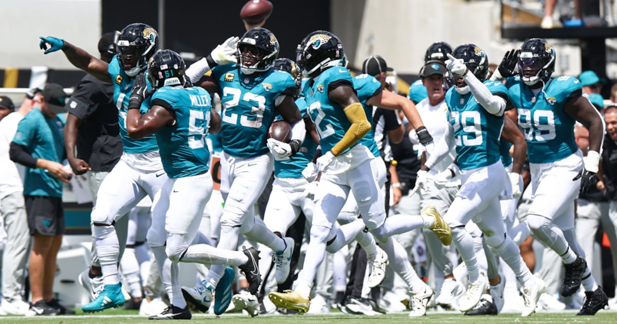 LIVE UPDATES: Jacksonville Jaguars take on the New England Patriots at EverBank Stadium
