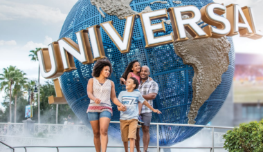 Joey Fatone opens Fat One's Hot Dogs at Universal Orlando