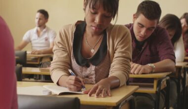 Florida student contests offer scholarships for Hispanic month
