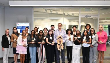 Dr. Paul Schilling donated $1 million to launch STEM scholarship at UNF – Action News Jax