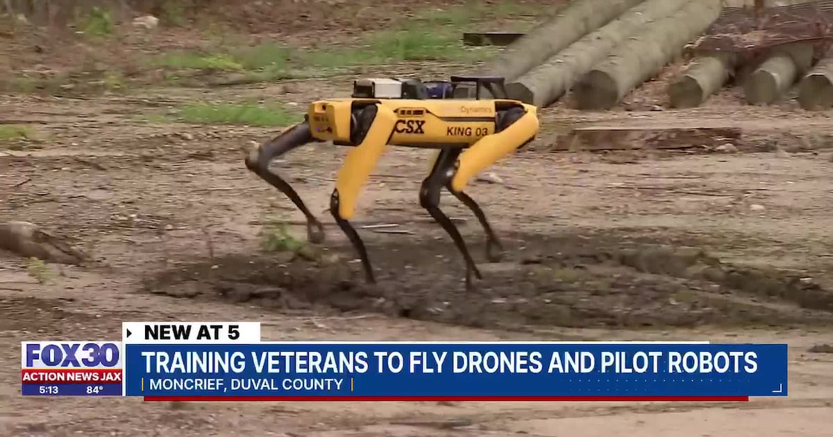 CSX and Wounded Warrior Project train veterans in robotics