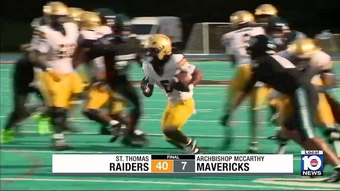 St. Thomas rolls past Archbishop McCarthy 40-7, improves to 5-0