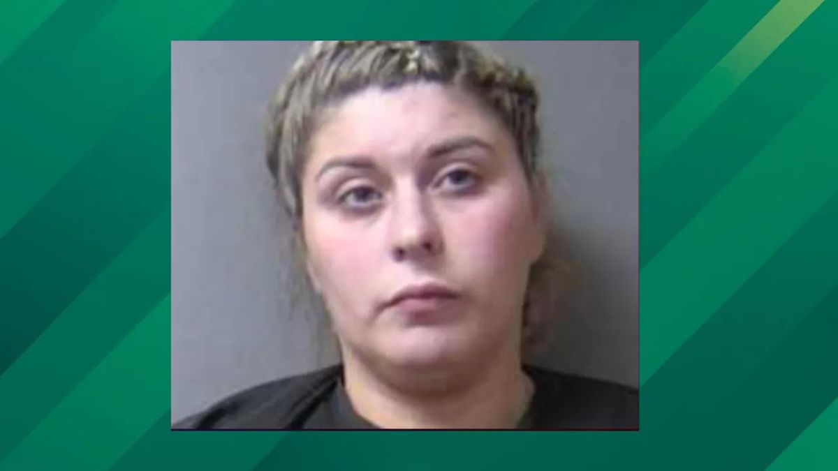 Florida Men and Women Accused of Stealing From the Dead