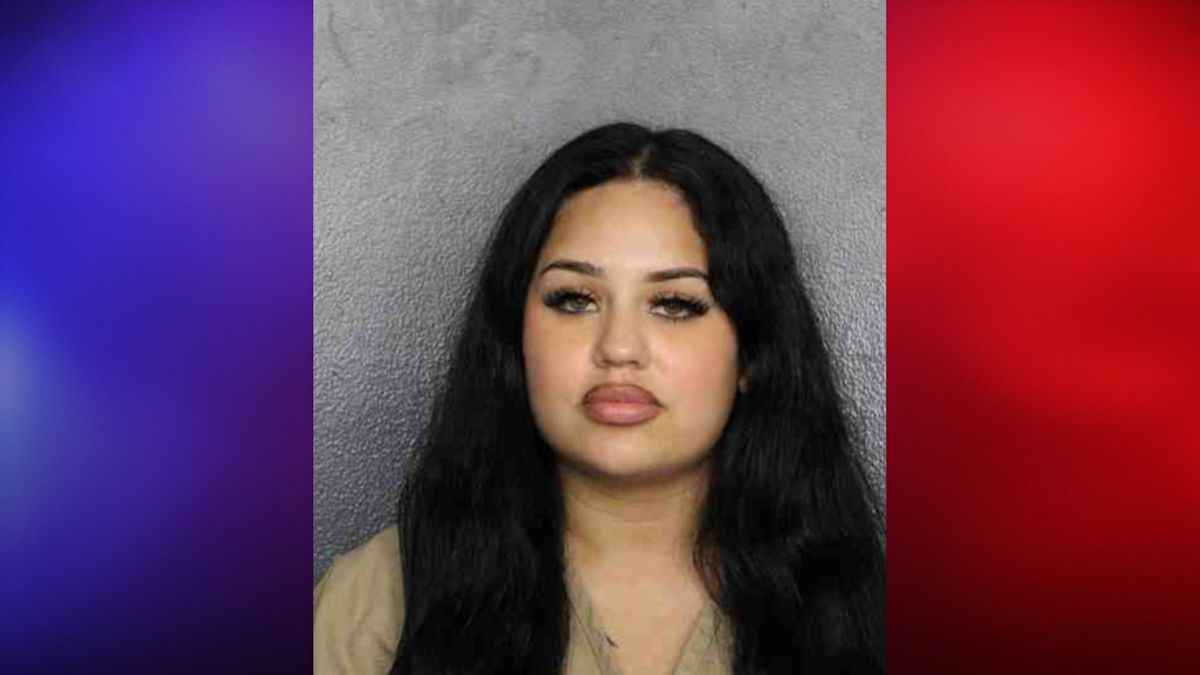 Florida Woman Arrested For DUI After Her 5-Year-Old Was Spotted Hanging Out the Window