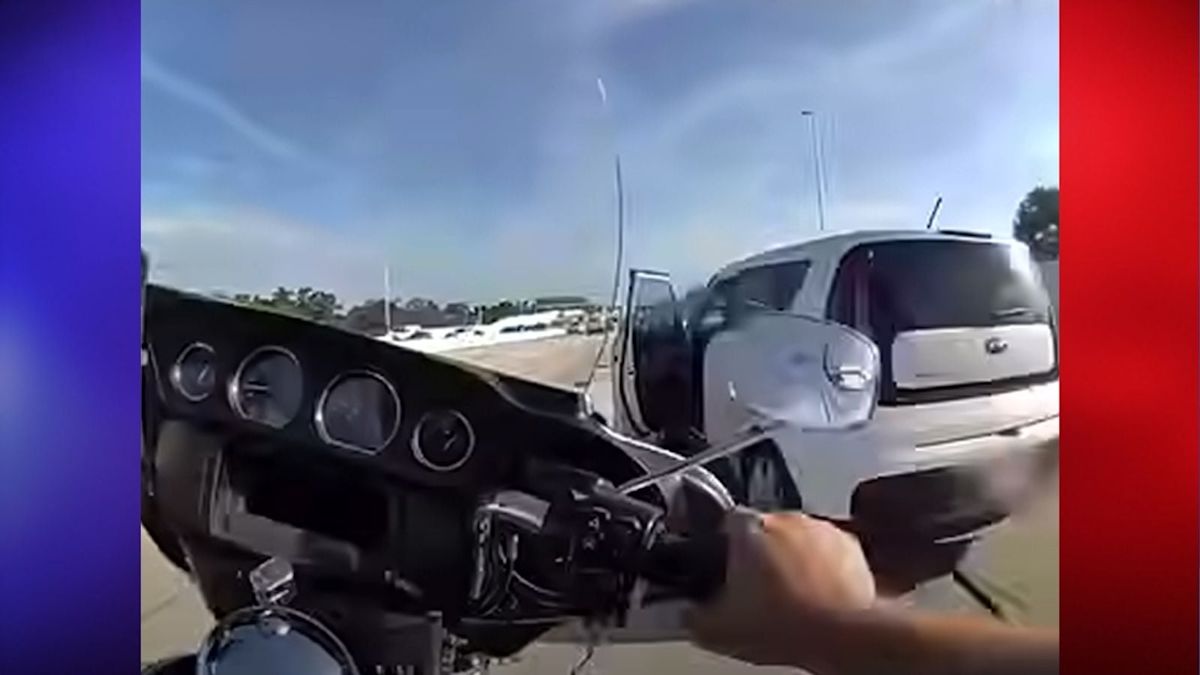 Florida Teen’s Reckless Drive Gets Too Close for Comfort With Tampa Motorcycle Officers
