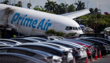 Amazon pauses 21 Air operations after Miami crash, WSJ reports