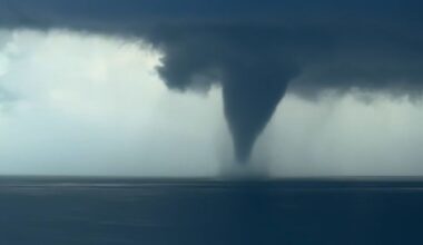 Waterspout spotted off Florida beach