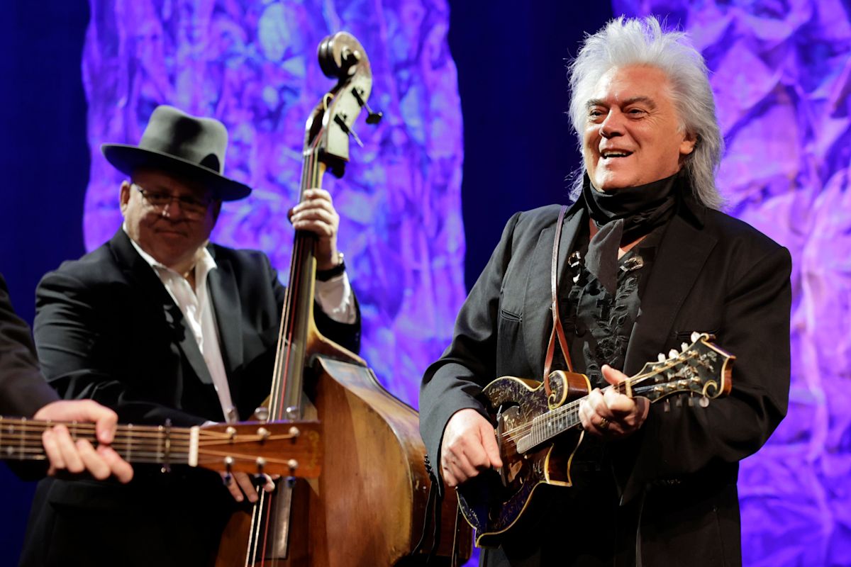 Country Music Hall of Famer Marty Stuart is headed to Tallahassee