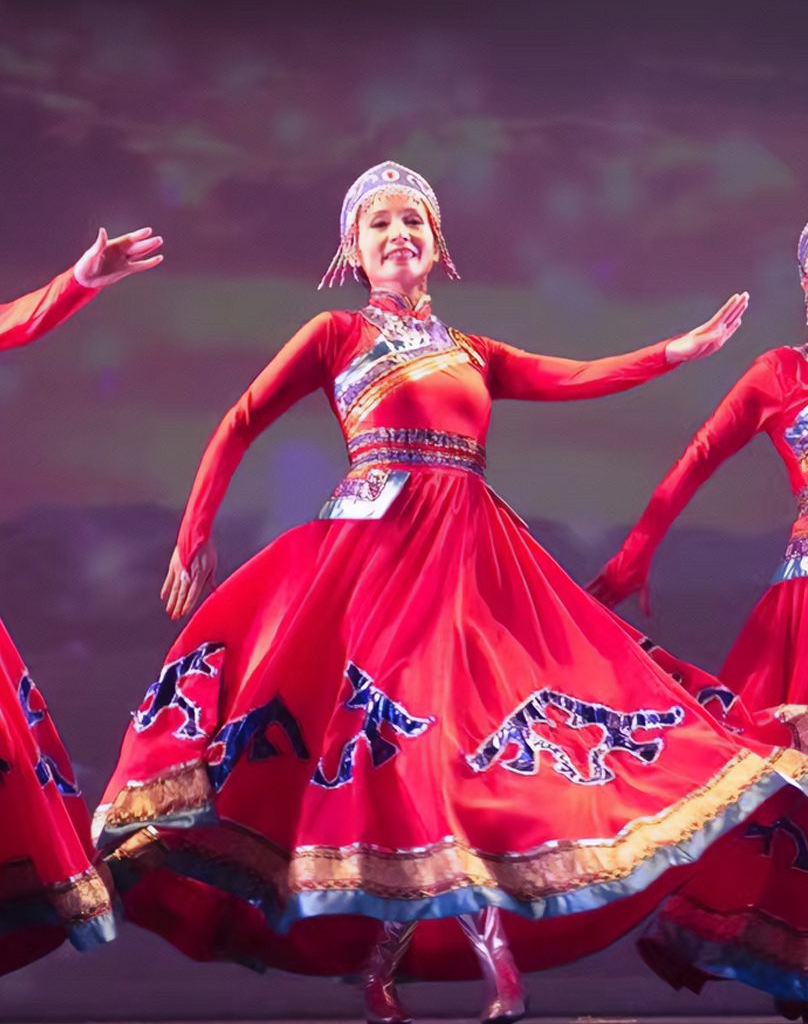 Stories in motion: Sarah Peng brings Asian dance to Tallahassee