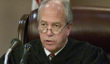 Judge Sandy Sauls, who ruled in 2000 presidential recount, dies at 85