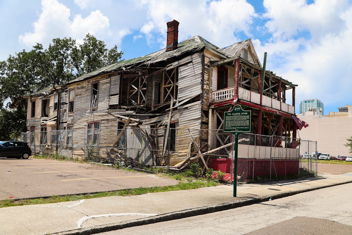 Tampa’s historic Jackson House suffers partial collapse — again