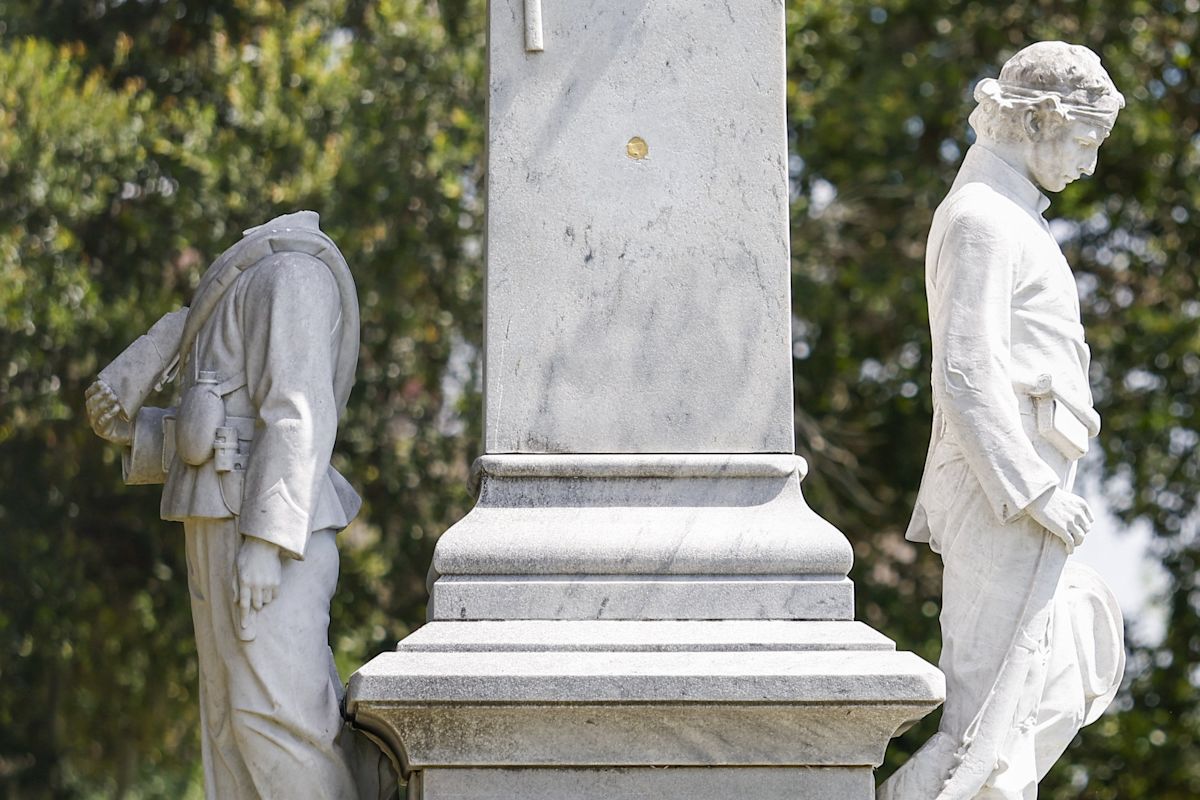 9 years after Tampa Confederate monument was moved, 1 of its soldiers is decapitated