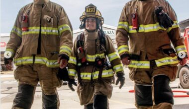 Florida firefighter sets record as shortest woman in profession