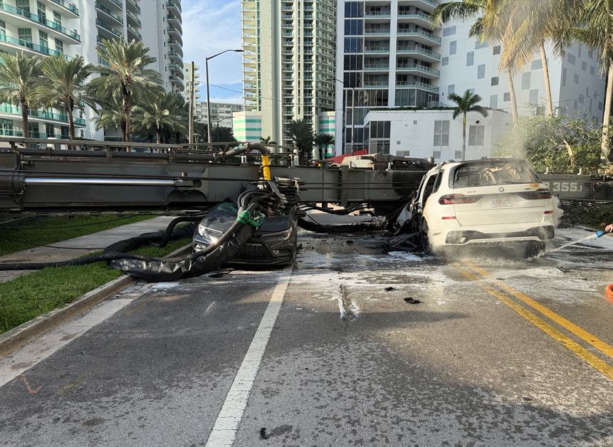 4 injured after crane collapses in Miami